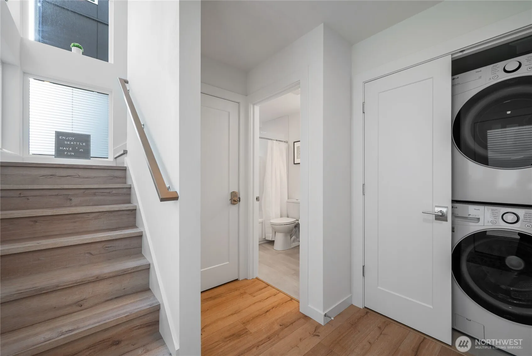 Property photo for 1728 11th Avenue #a, Seattle photo 4
