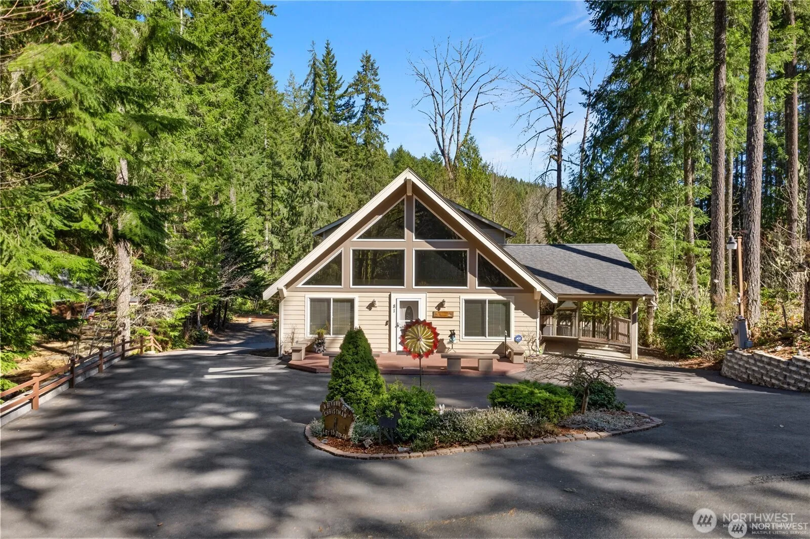 Property photo for 81 N Fawn Drive, Hoodsport