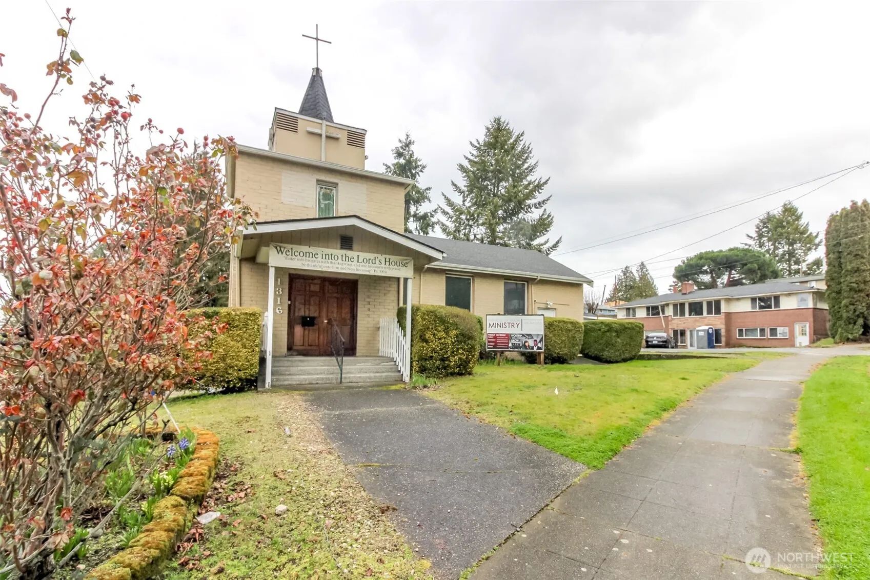Property photo for 1316 Sw Holden Street, Seattle