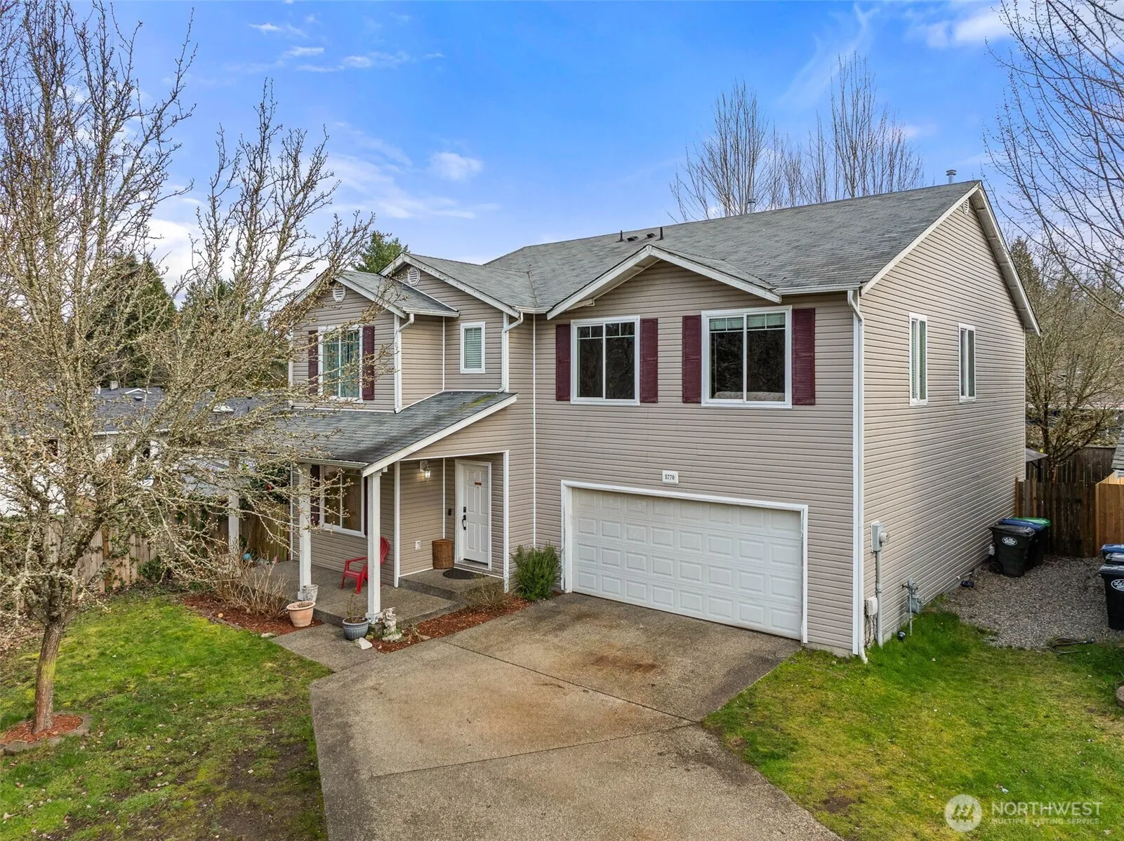 Property photo for 5770 Arcarro Court Se, Lacey photo 2