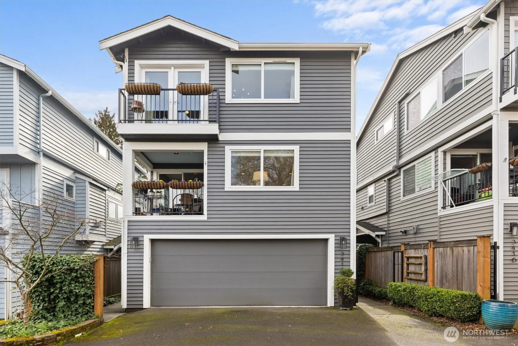 Property photo for 3414 33rd Avenue Sw, Seattle