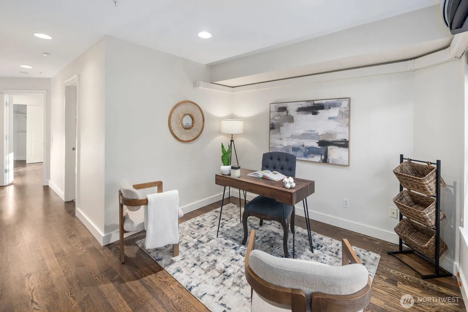 Property photo for 202 24th Avenue E #6, Seattle photo 4