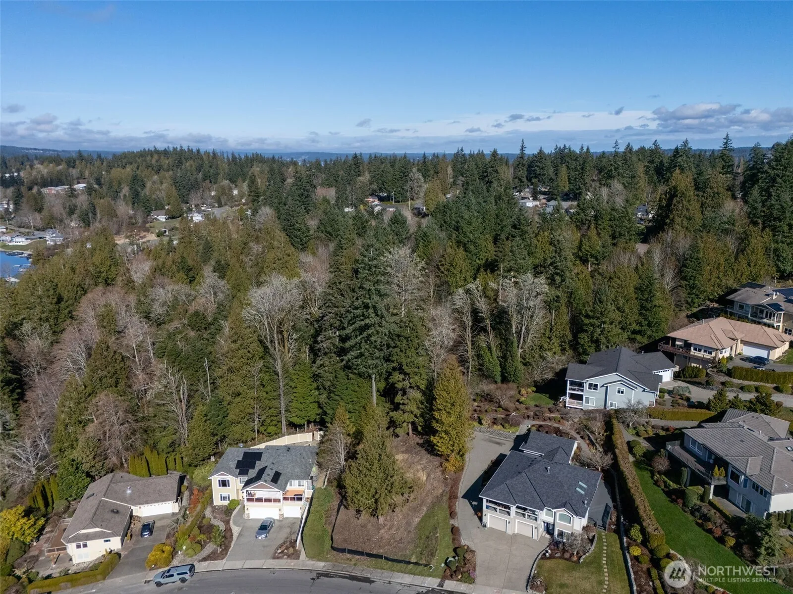 Property photo for 6022 Osprey Circle, Bremerton photo 5