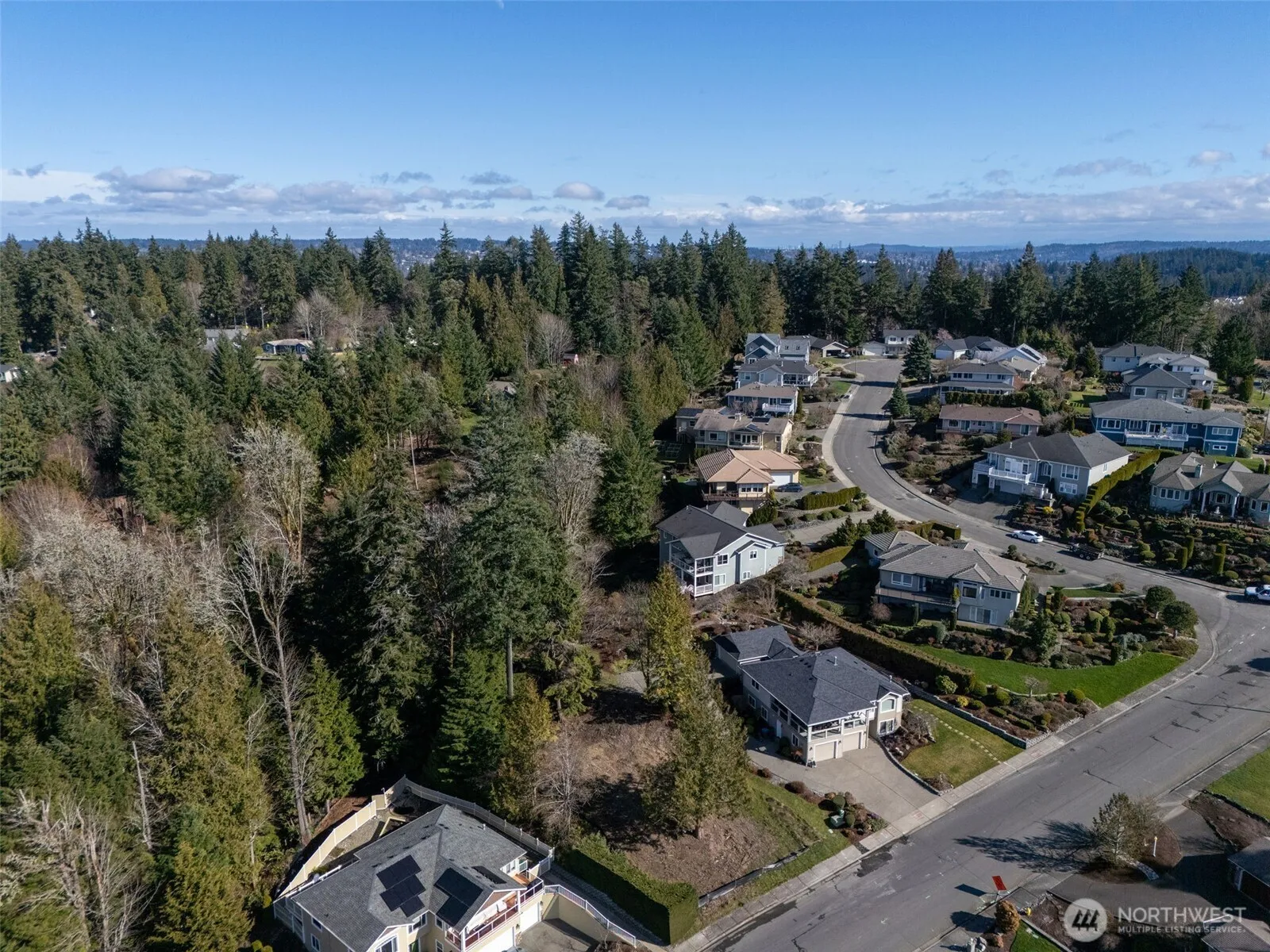 Property photo for 6022 Osprey Circle, Bremerton photo 3