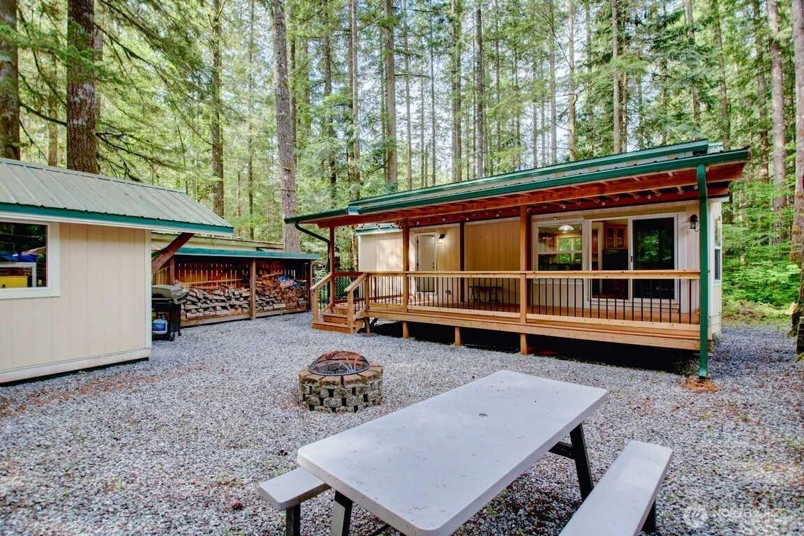 Property photo for 20 Goldrush Road, Deming
