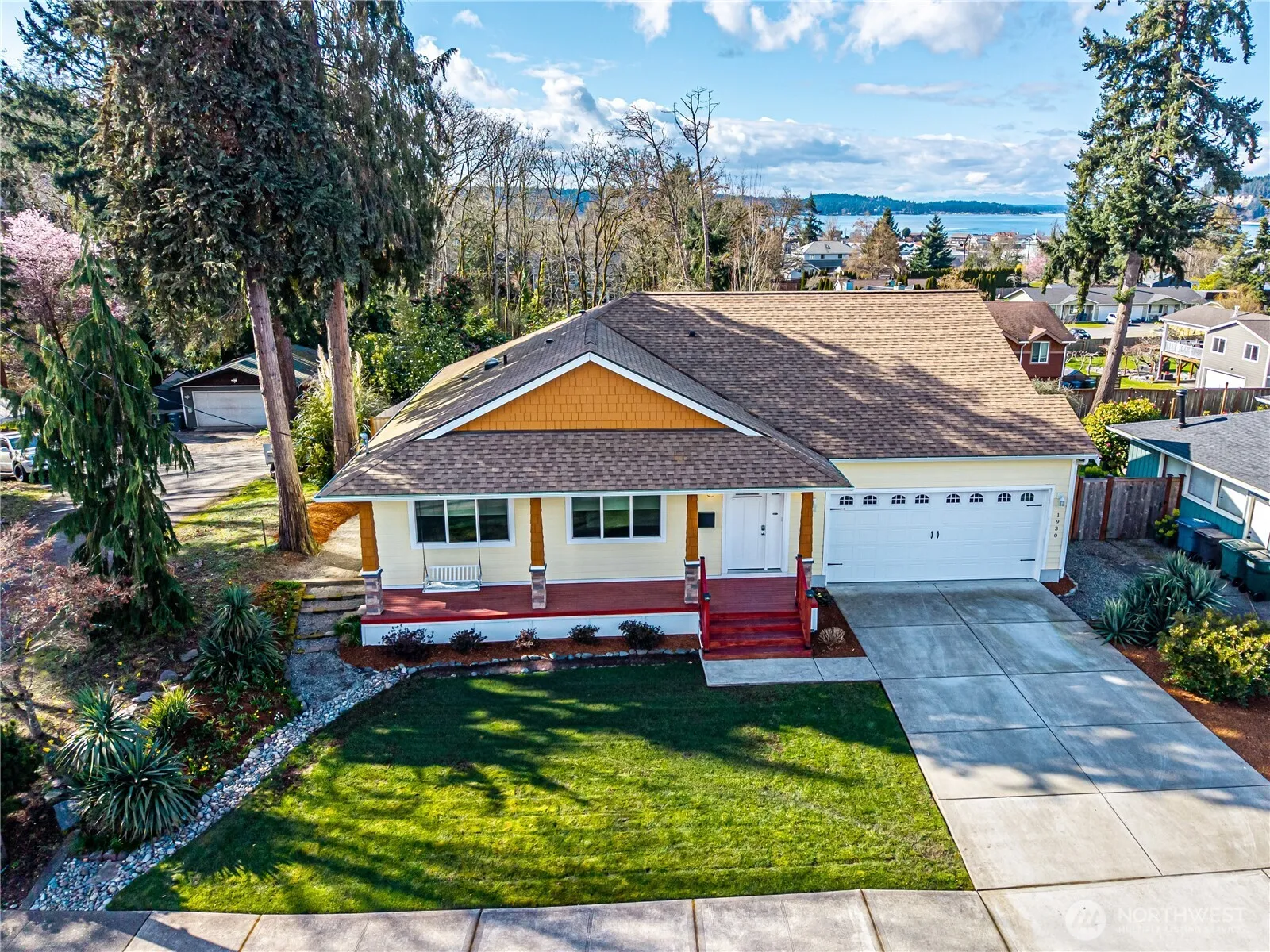 Property photo for 1930 Westridge Avenue W, Tacoma photo 5