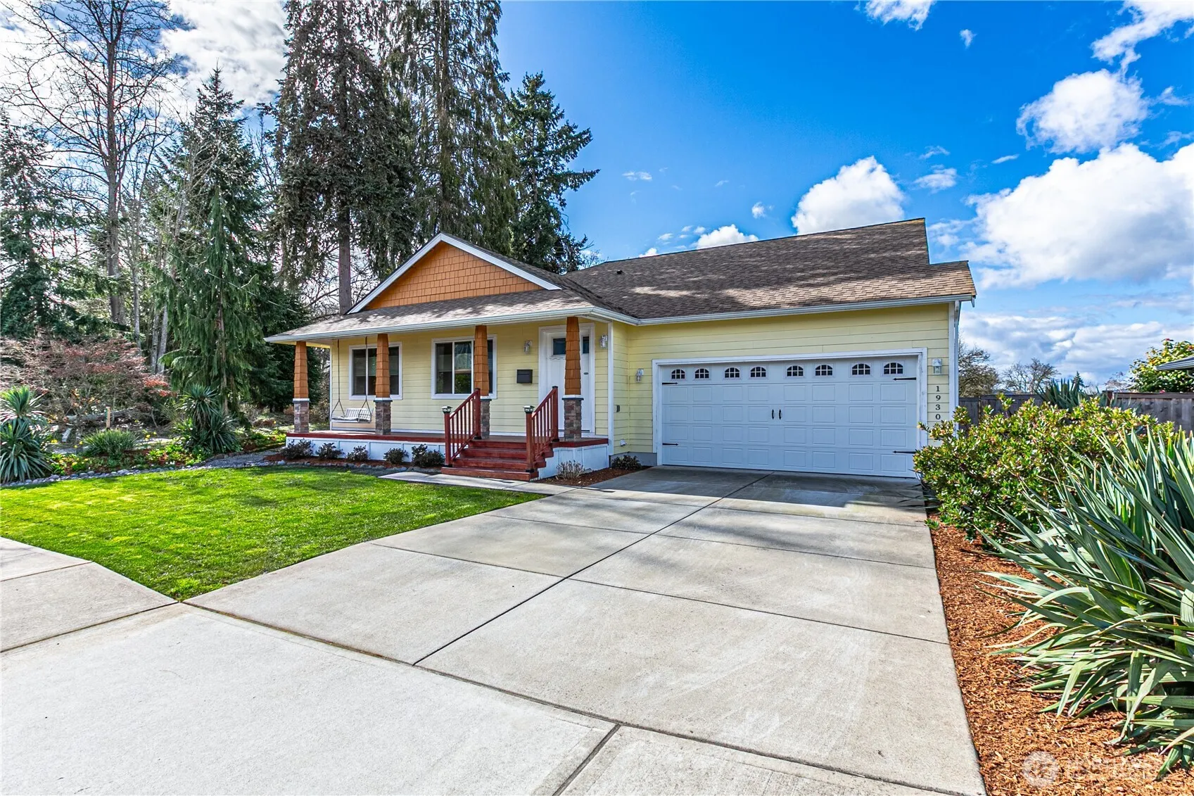Property photo for 1930 Westridge Avenue W, Tacoma photo 4