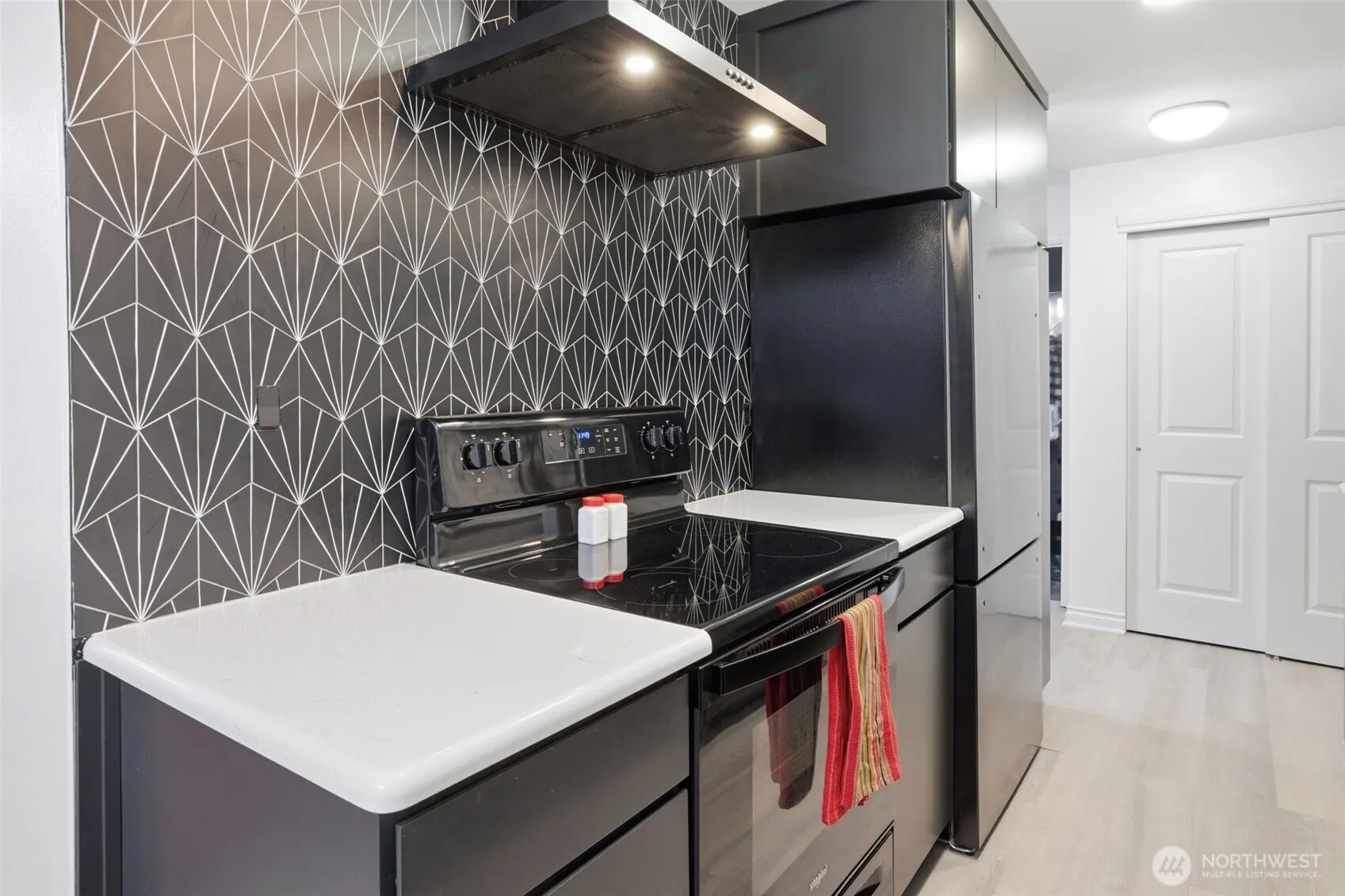 Property photo for 4525 S Henderson Street #102, Seattle photo 5