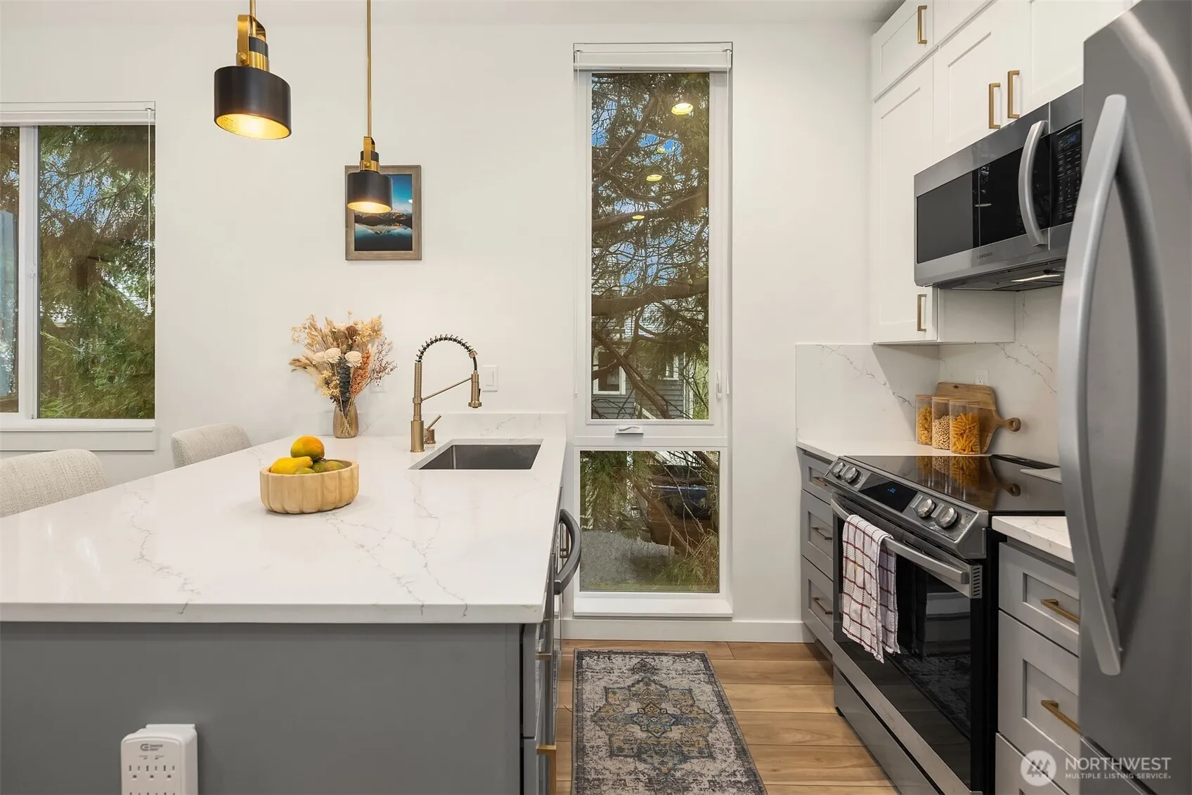 Property photo for 7030 Mary Avenue Nw #c, Seattle photo 5