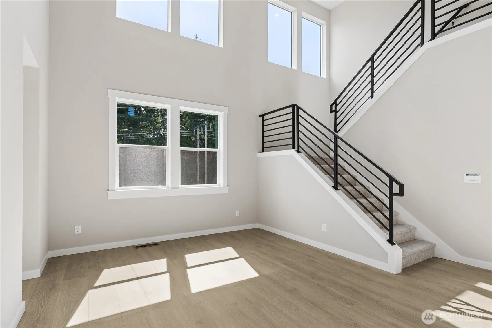 Property photo for 10538 135th Place Se #31, Kirkland photo 3