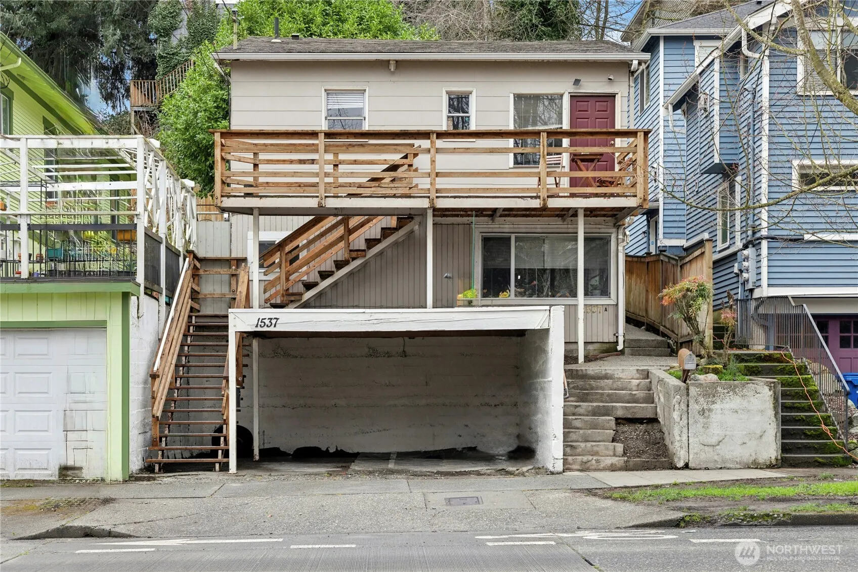 Property photo for 1537 15th Avenue S, Seattle
