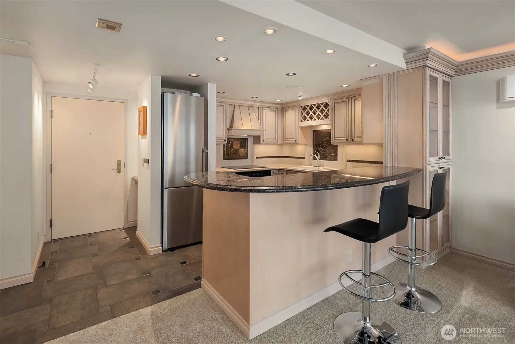 Property photo for 2125 1st Avenue S #1205, Seattle photo 5