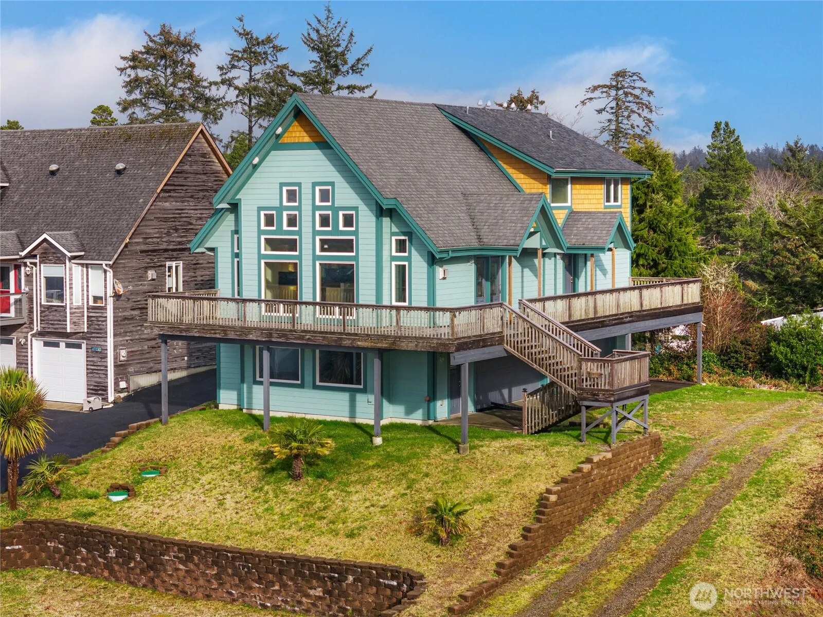 Property photo for 31102 J Place, Ocean Park