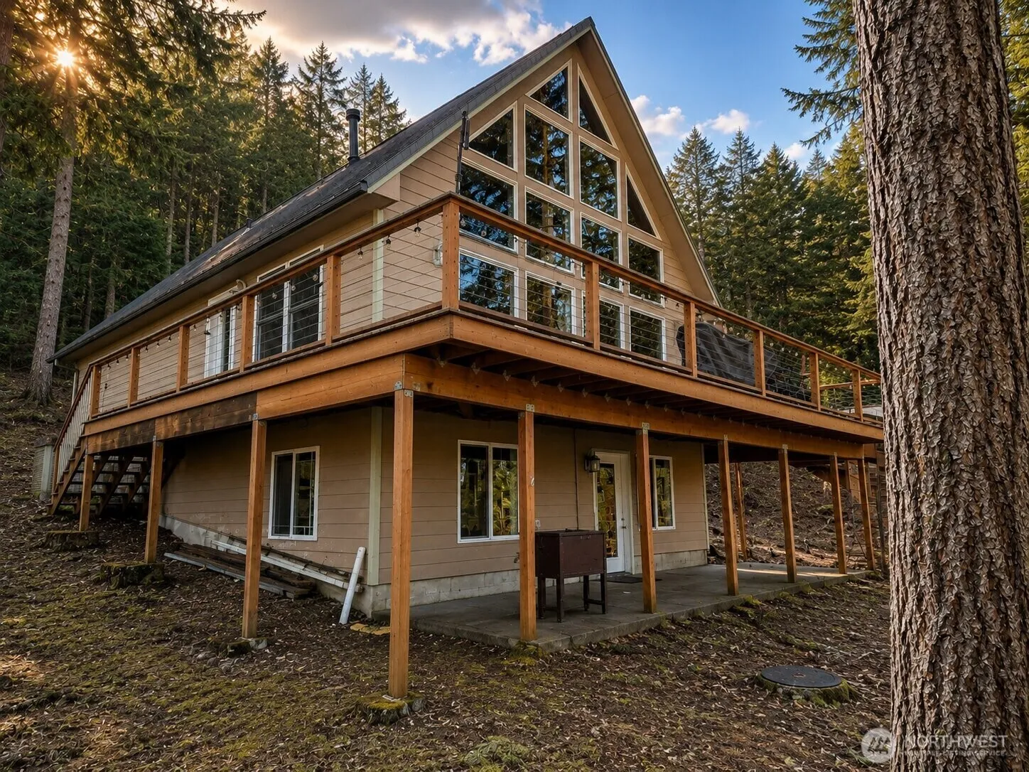 Property photo for 70 N Rim View Place, Hoodsport