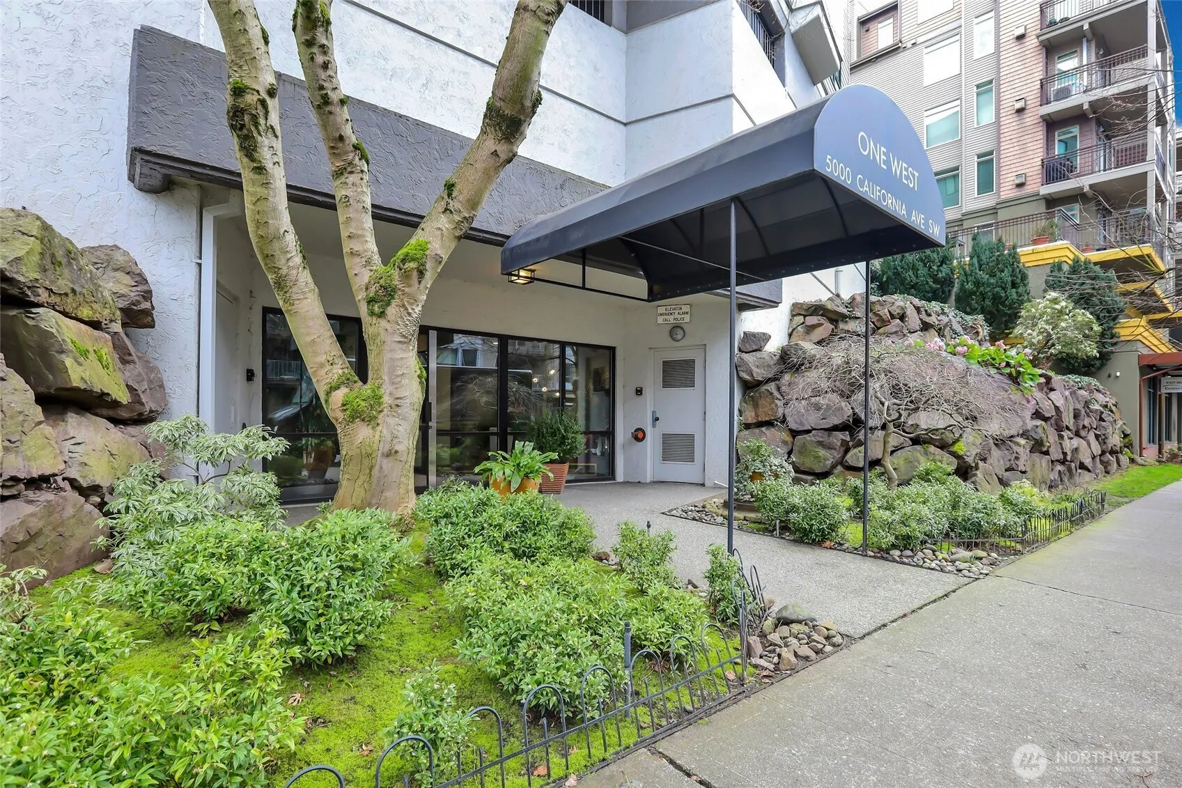 Property photo for 5000 California Avenue Sw #406, Seattle