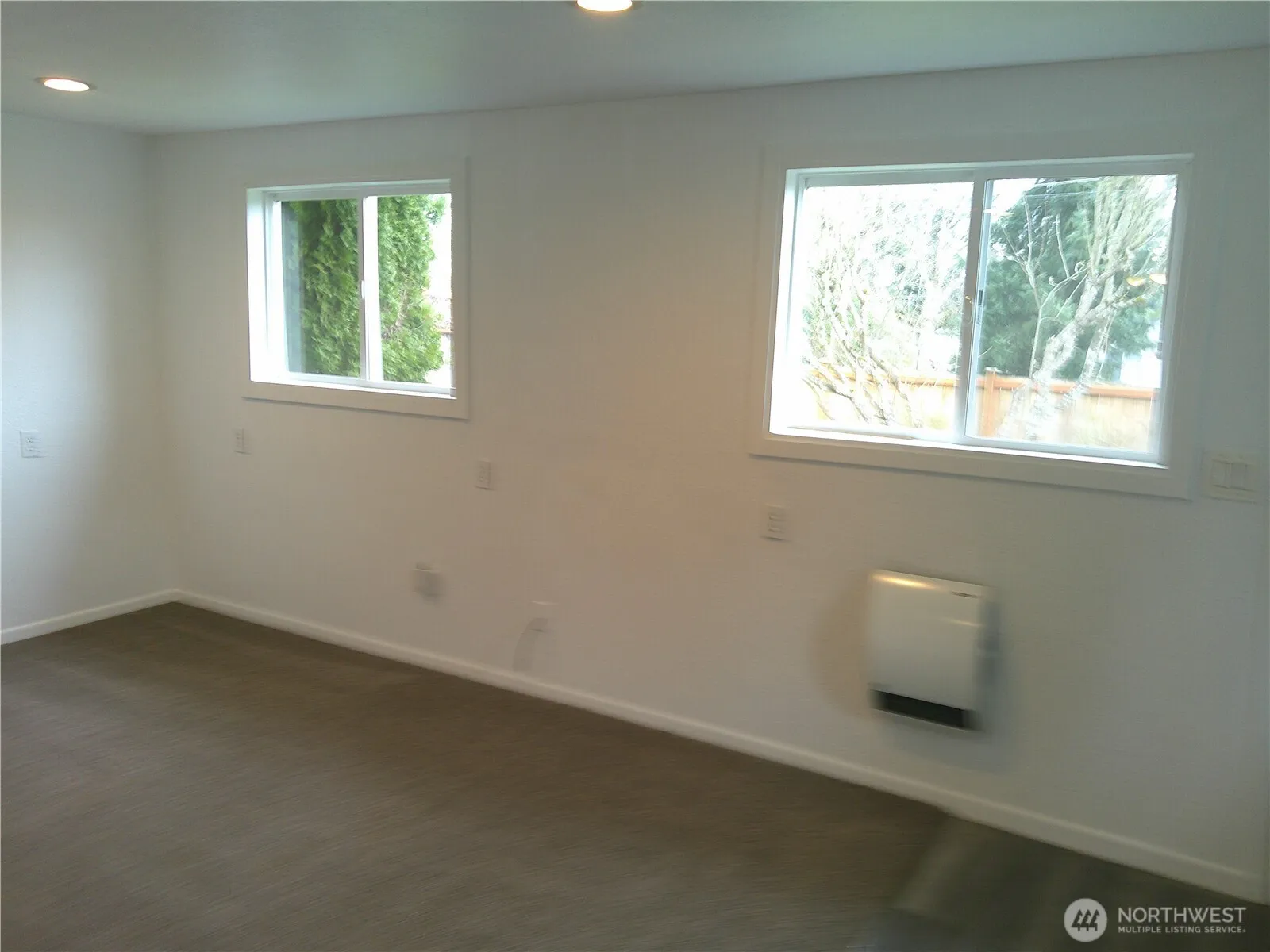 Property photo for 10615 18th Avenue Sw, Seattle photo 5