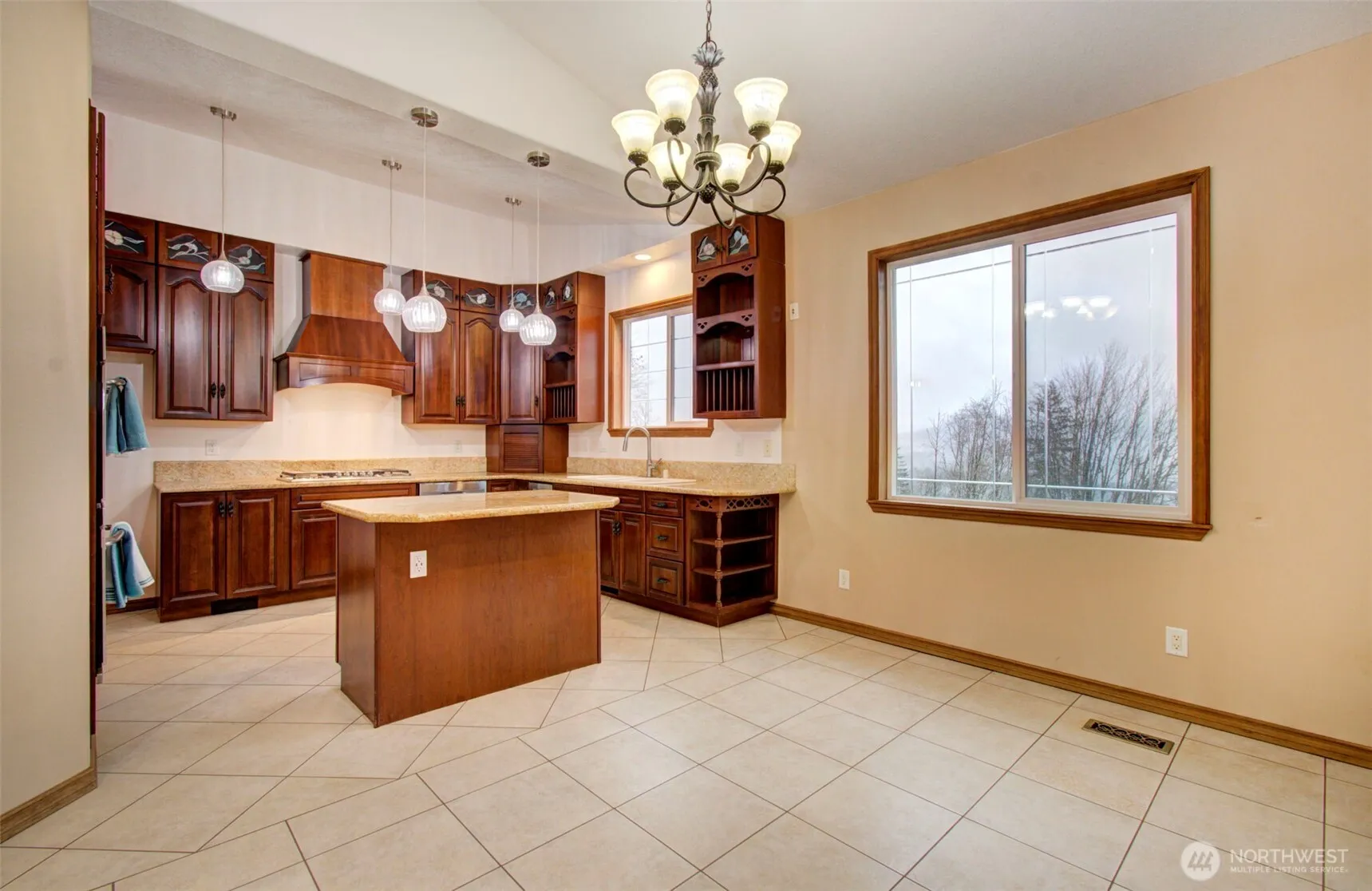 Property photo for 498 Bryant Hill Road, Woodland photo 2