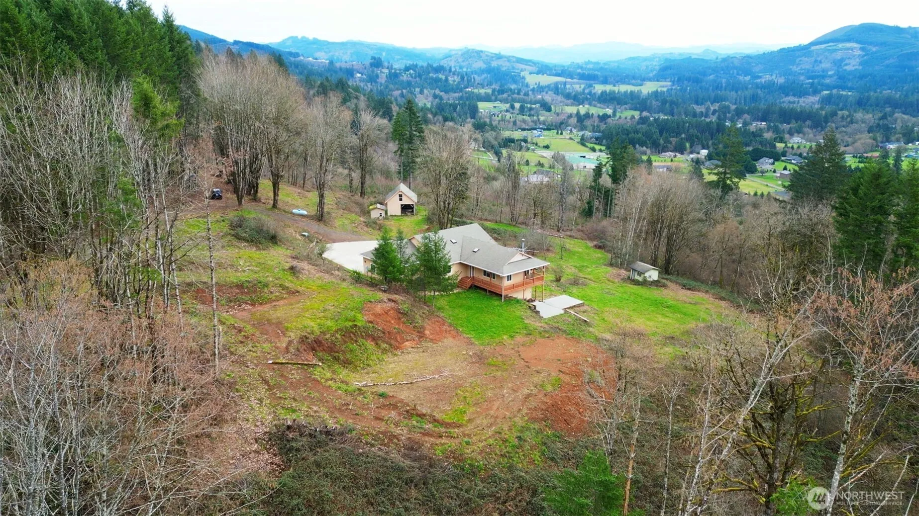 Property photo for 498 Bryant Hill Road, Woodland