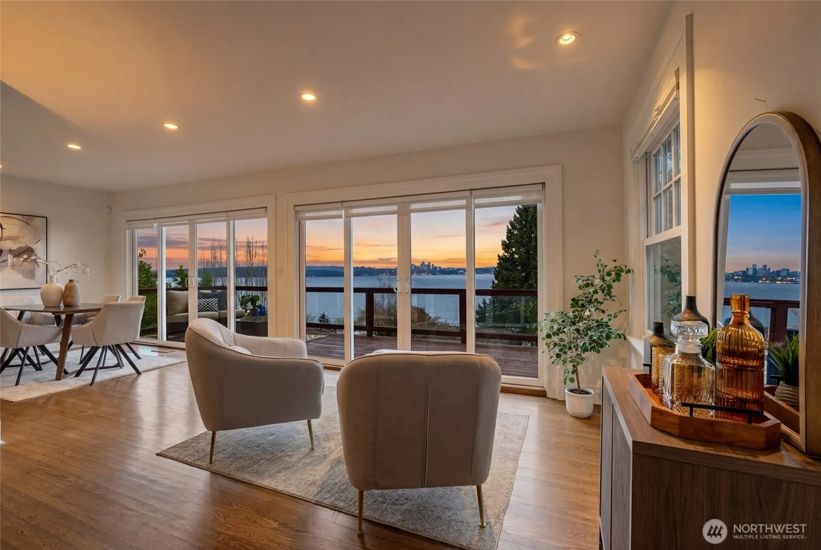 Property photo for 603 38th Avenue, Seattle photo 3