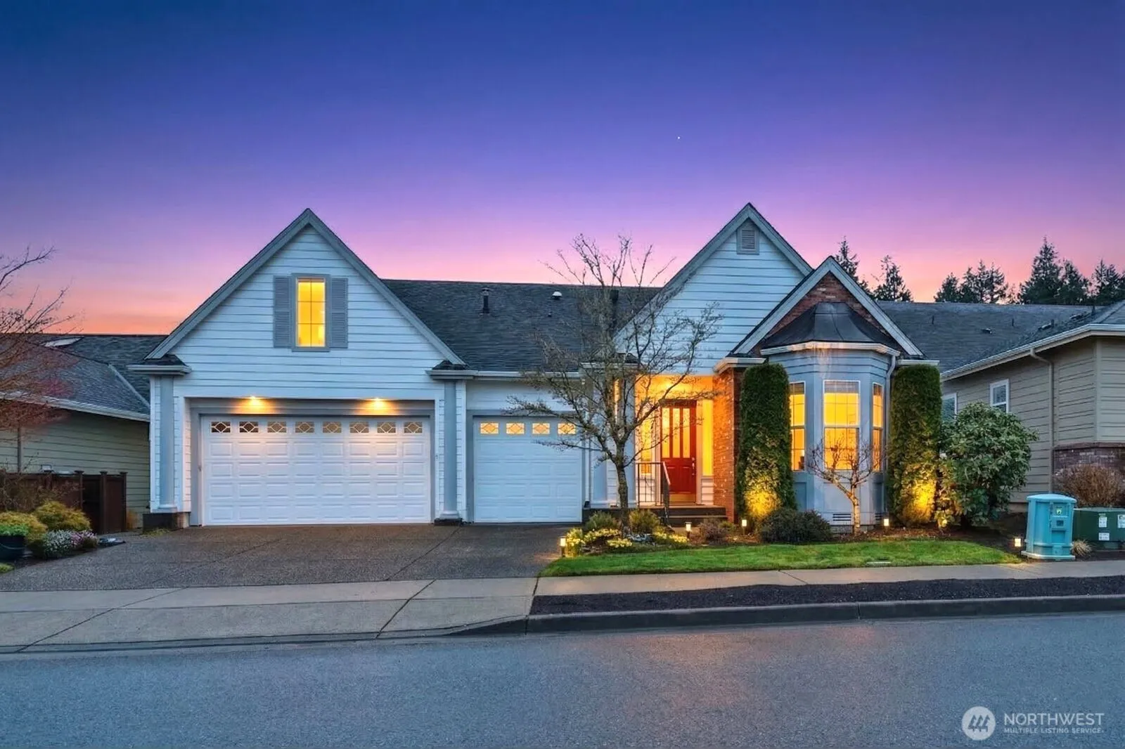 Property photo for 23915 Ne Adiar Road, Redmond