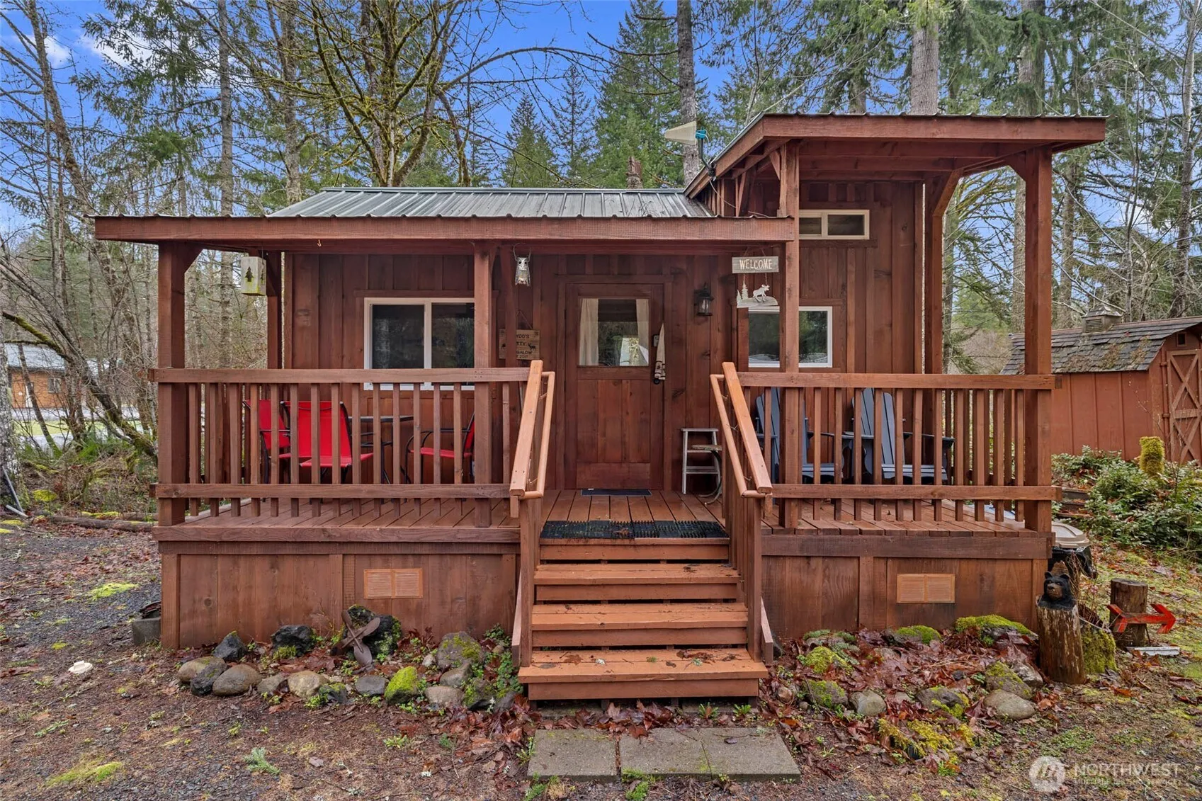 Property photo for 155 Nisqually Way, Ashford