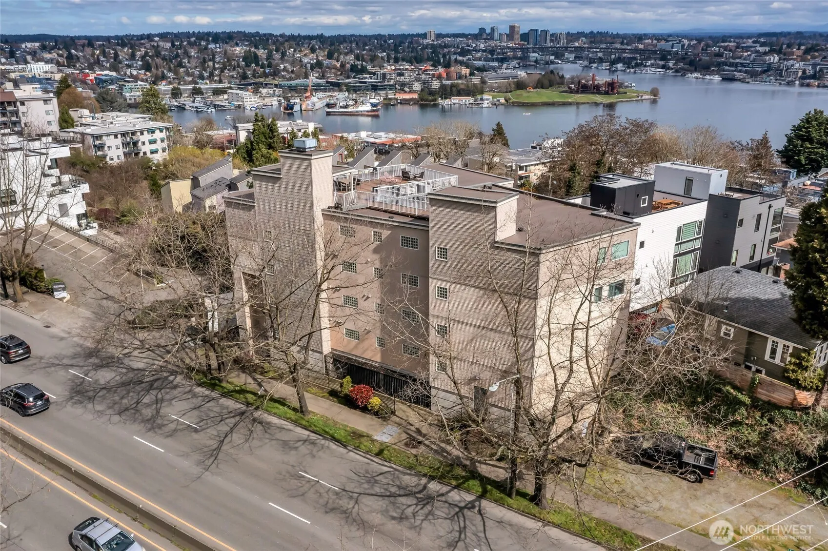 559 Mcgraw Street #201, Seattle