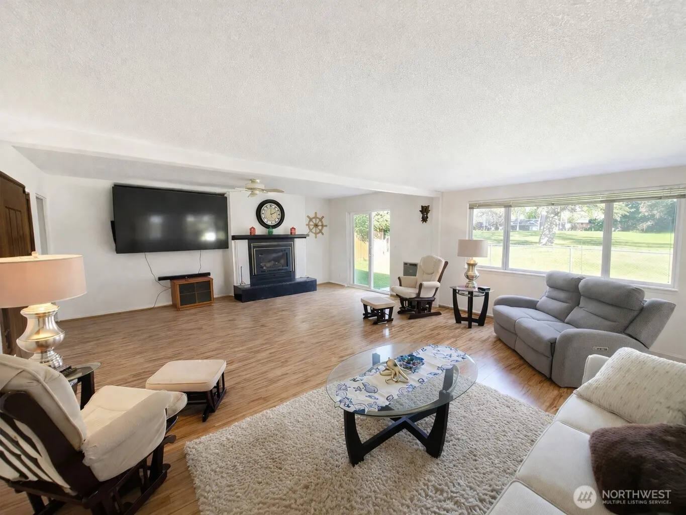 Property photo for 198 Octopus Avenue Ne, Ocean Shores photo 5