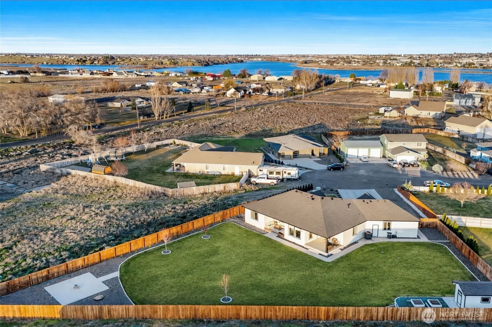 Property photo for 2054 Road H.2 Ne, Moses Lake photo 2