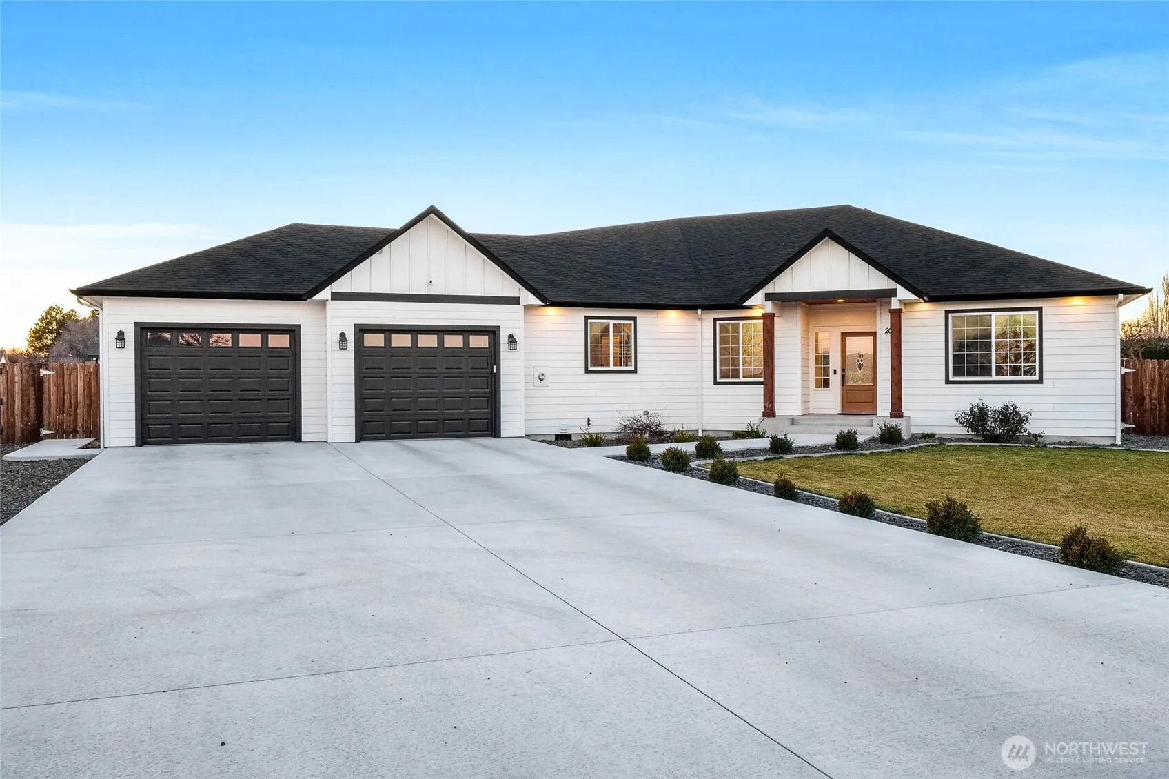 Property photo for 2054 Road H.2 Ne, Moses Lake