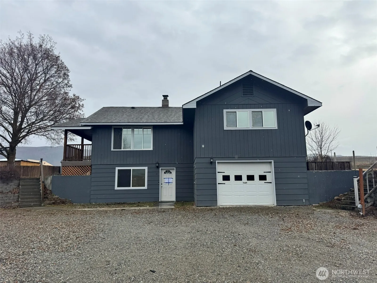 Property photo for 21 Orchard Loop Road N, Tonasket