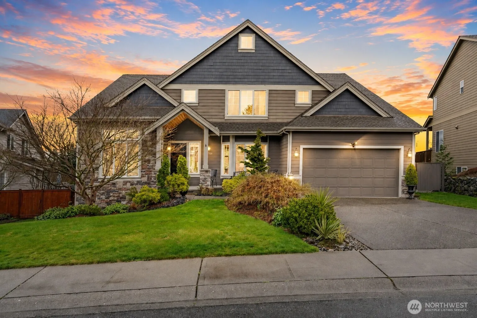 Property photo for 21729 Quiet Water Loop, Lake Tapps photo 2