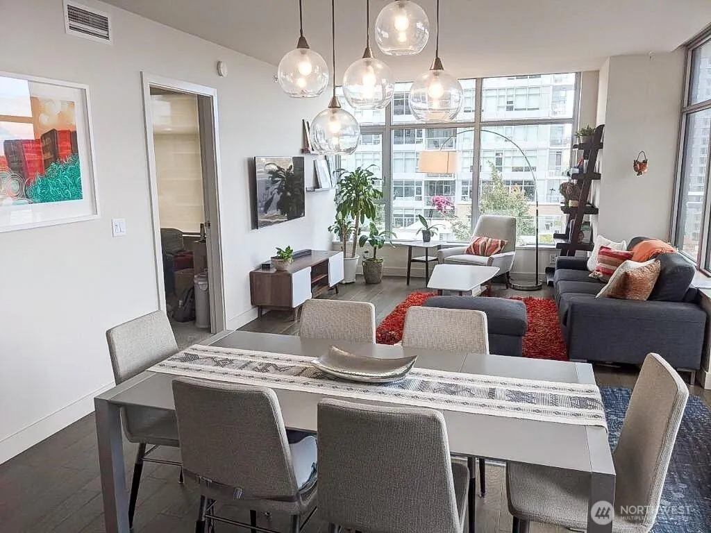Property photo for 588 Bell Street #1102, Seattle photo 4