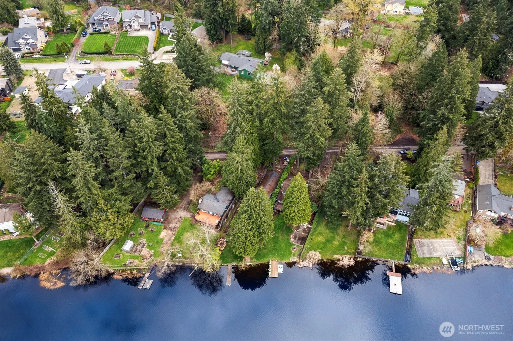 Property photo for 13625 E Lake Kathleen Drive Se, Renton photo 4