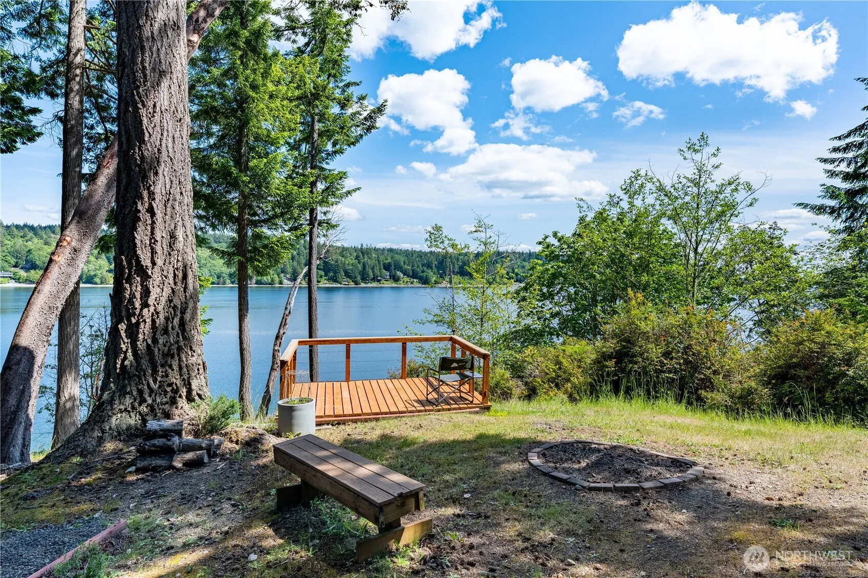 Property photo for 711 E Herron Boulevard Nw, Lakebay