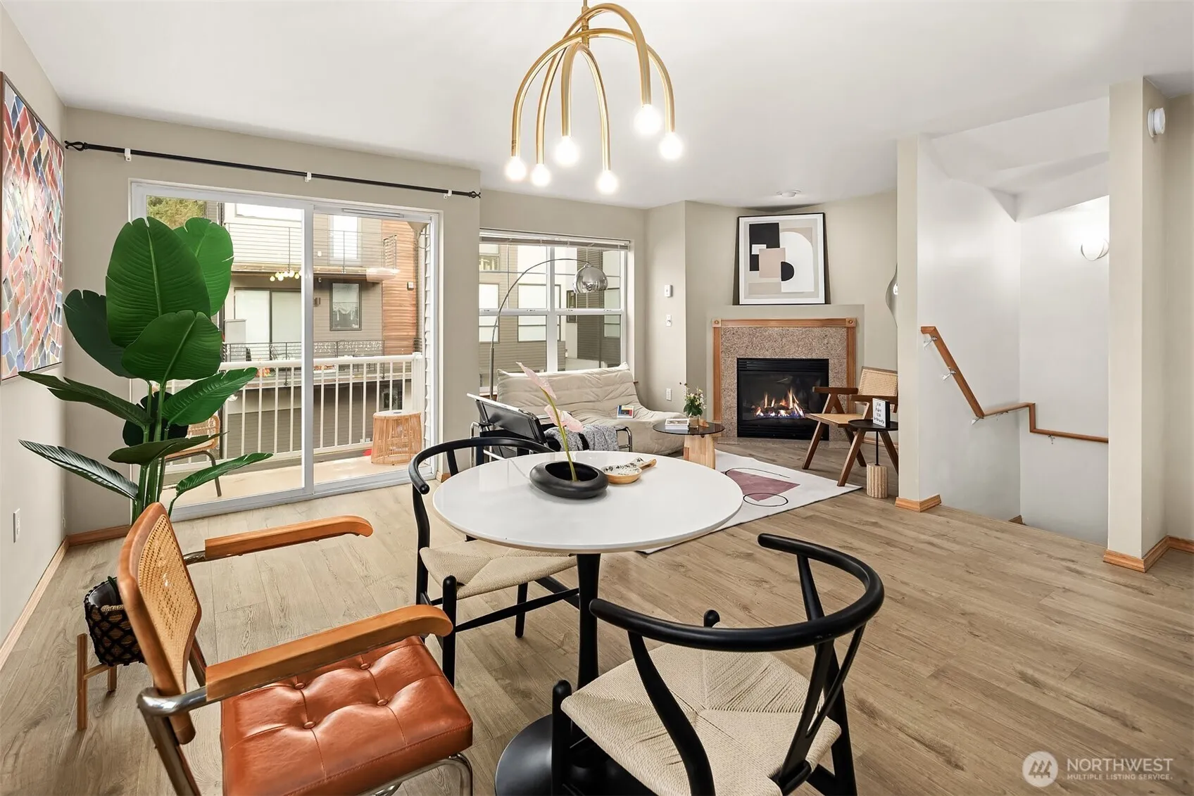 Property photo for 14338 Lenora Place N #b, Seattle photo 4