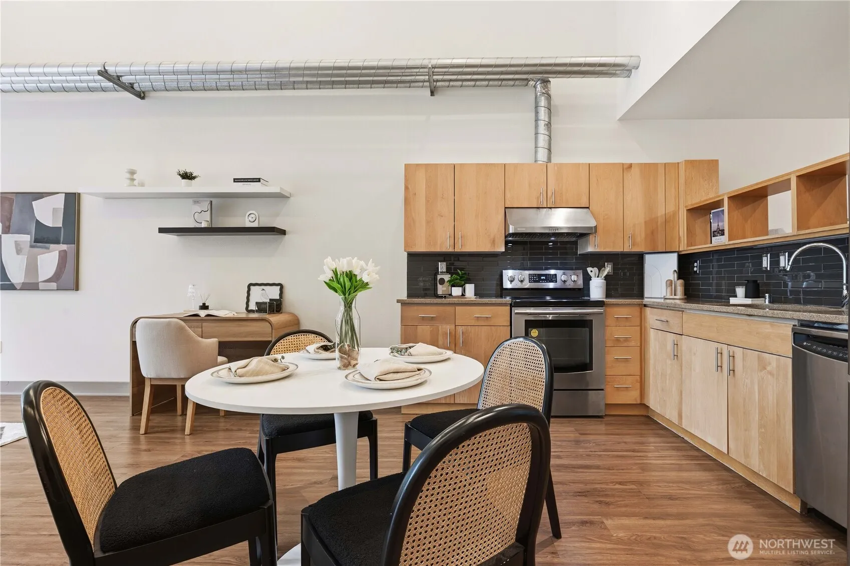 Property photo for 2015 Terry Avenue #406, Seattle photo 3