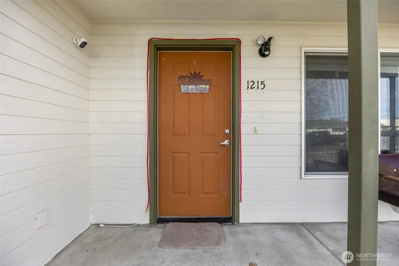 Property photo for 1215 Lowry St, Moses Lake photo 4