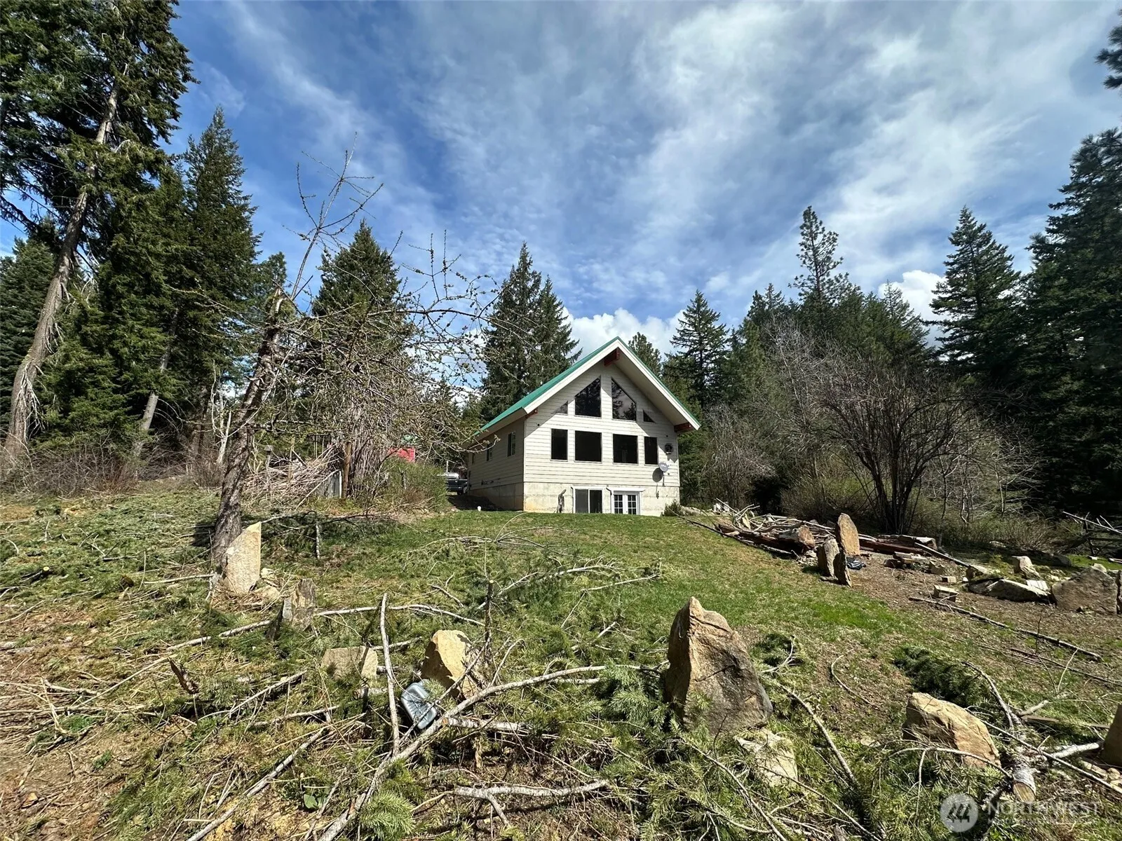 Property photo for 170 Morel Road, Ronald photo 2