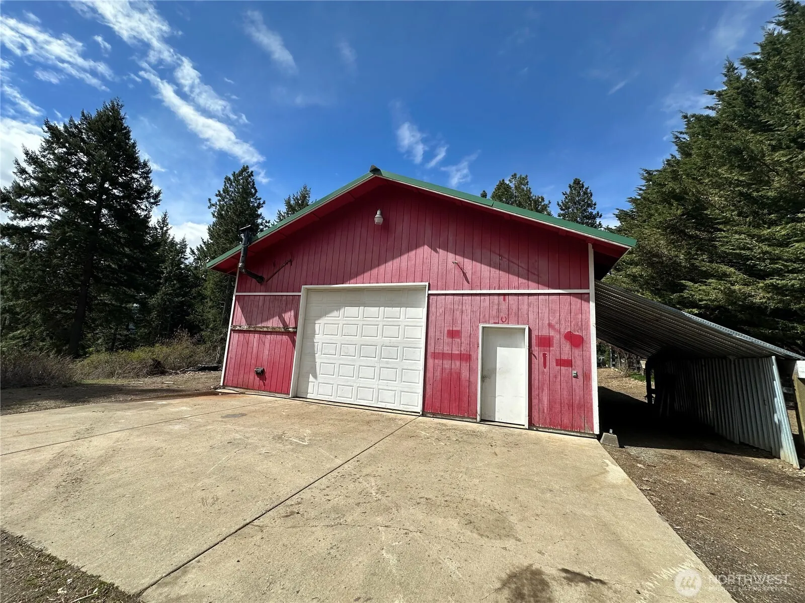 Property photo for 170 Morel Road, Ronald photo 4