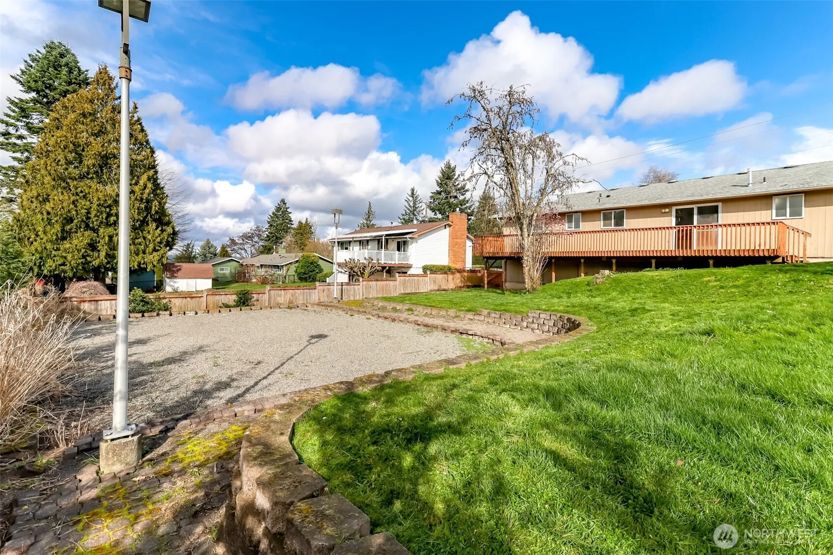 Property photo for 8520 Woodland Avenue E, Puyallup photo 5