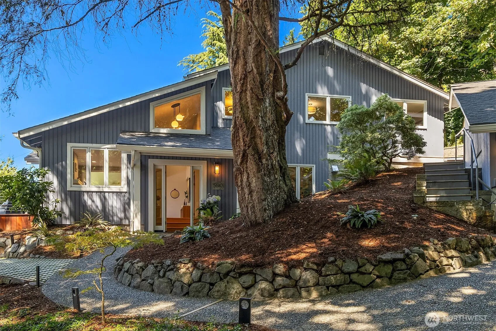 Property photo for 5610 W Mercer Way, Mercer Island