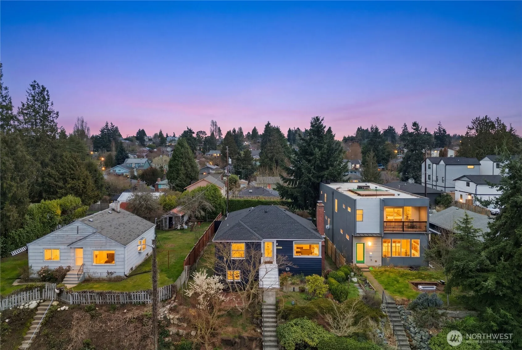 Property photo for 8628 20th Avenue Sw, Seattle photo 2