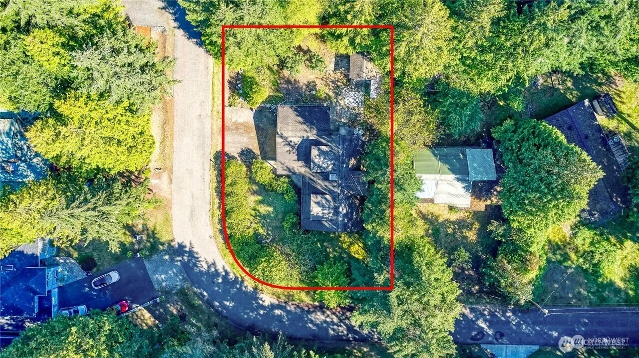 Property photo for 1857 Washington Drive, Point Roberts photo 4