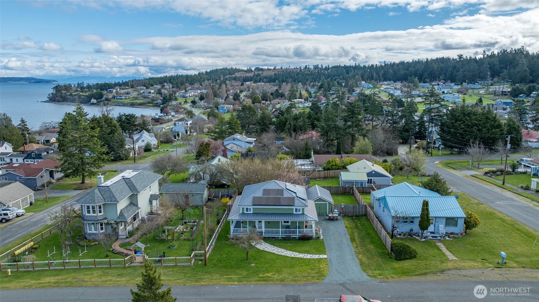 Property photo for 705 Ne Haller Street, Coupeville photo 3