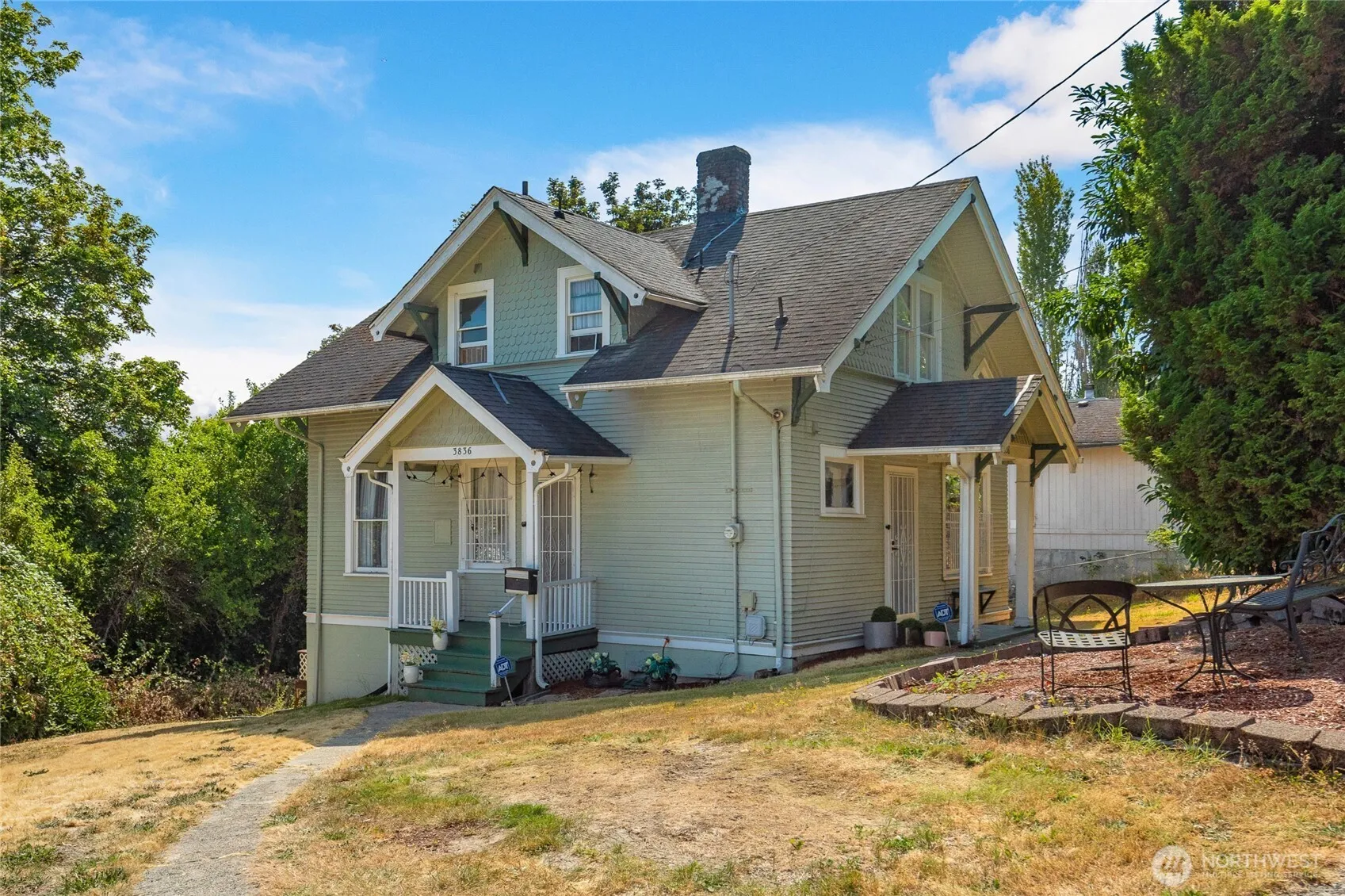 Property photo for 3836 Letitia Avenue S, Seattle photo 2