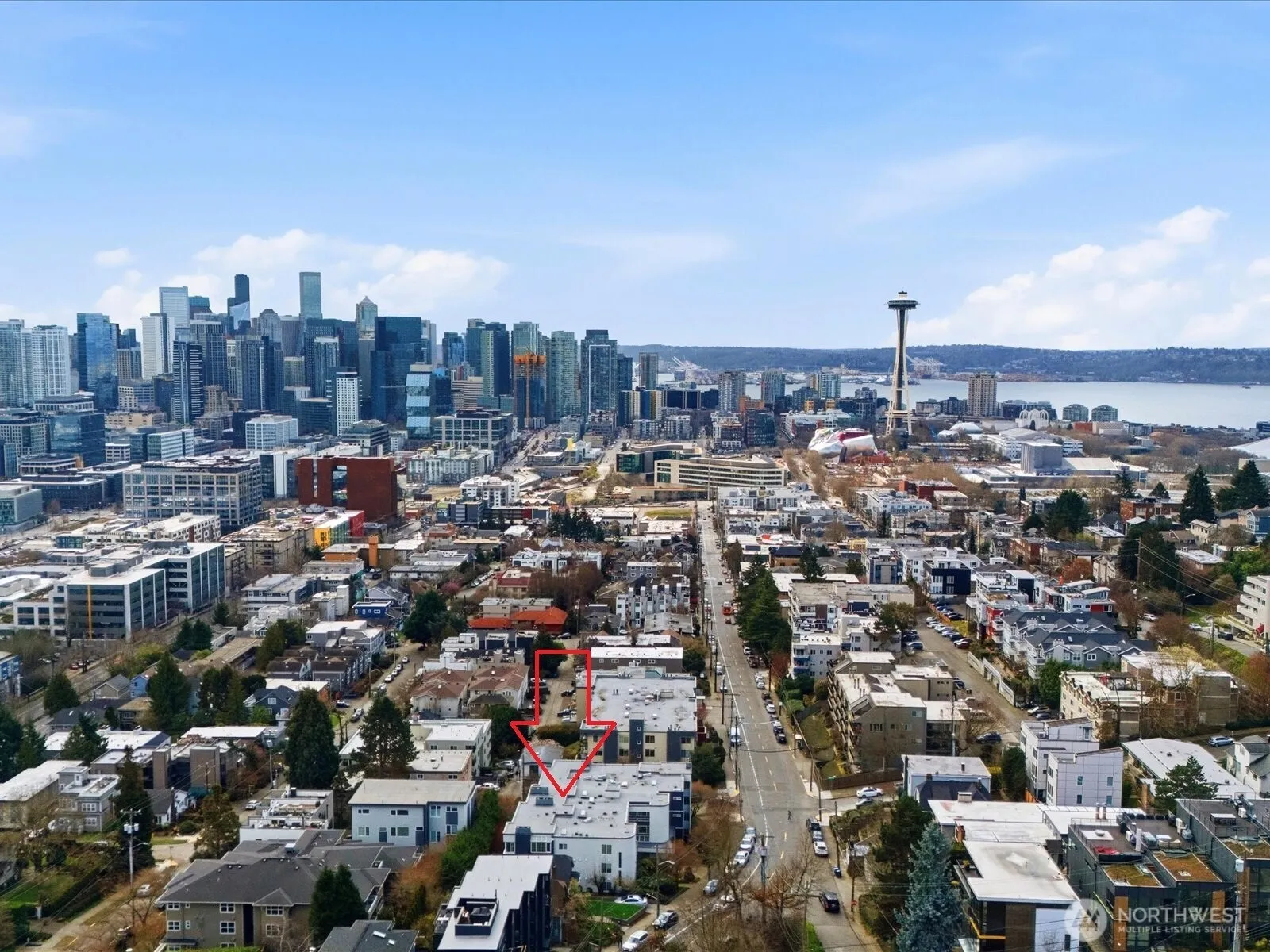 Property photo for 1400 Taylor Avenue N #201, Seattle photo 3