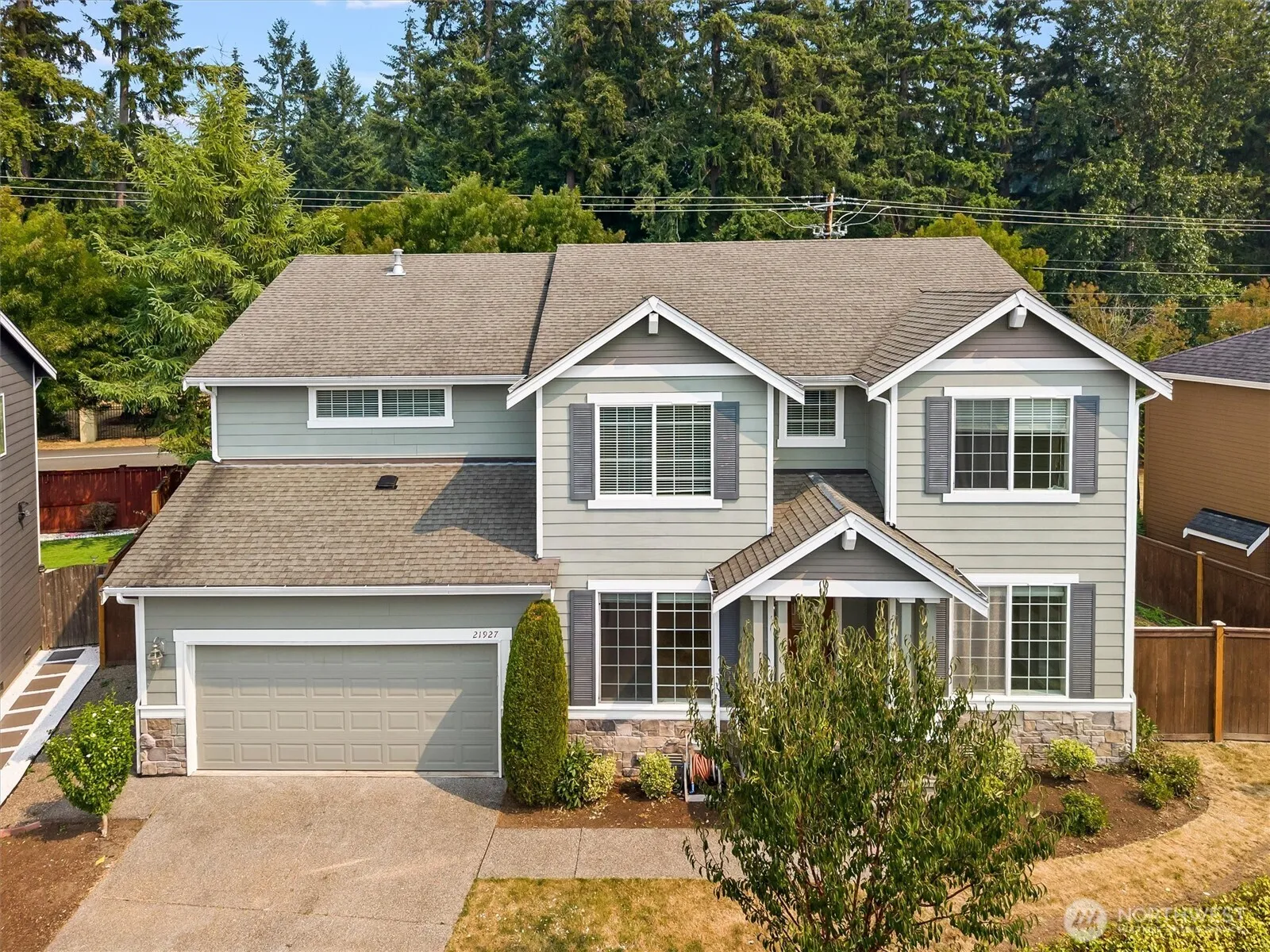 Property photo for 21927 44th Drive Se, Bothell photo 2