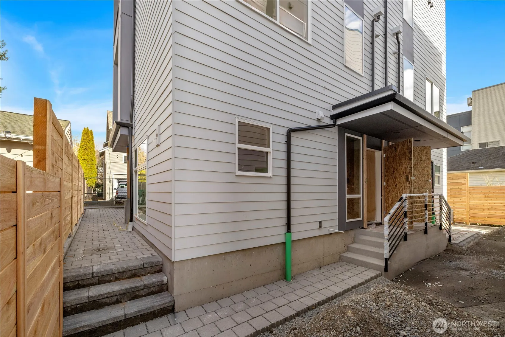 Property photo for 2230 C Nw 60th Street, Seattle photo 2