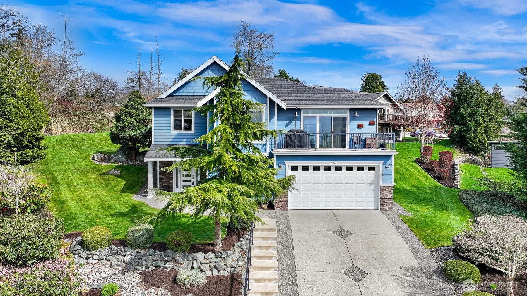 658 Parkside Place, Blaine