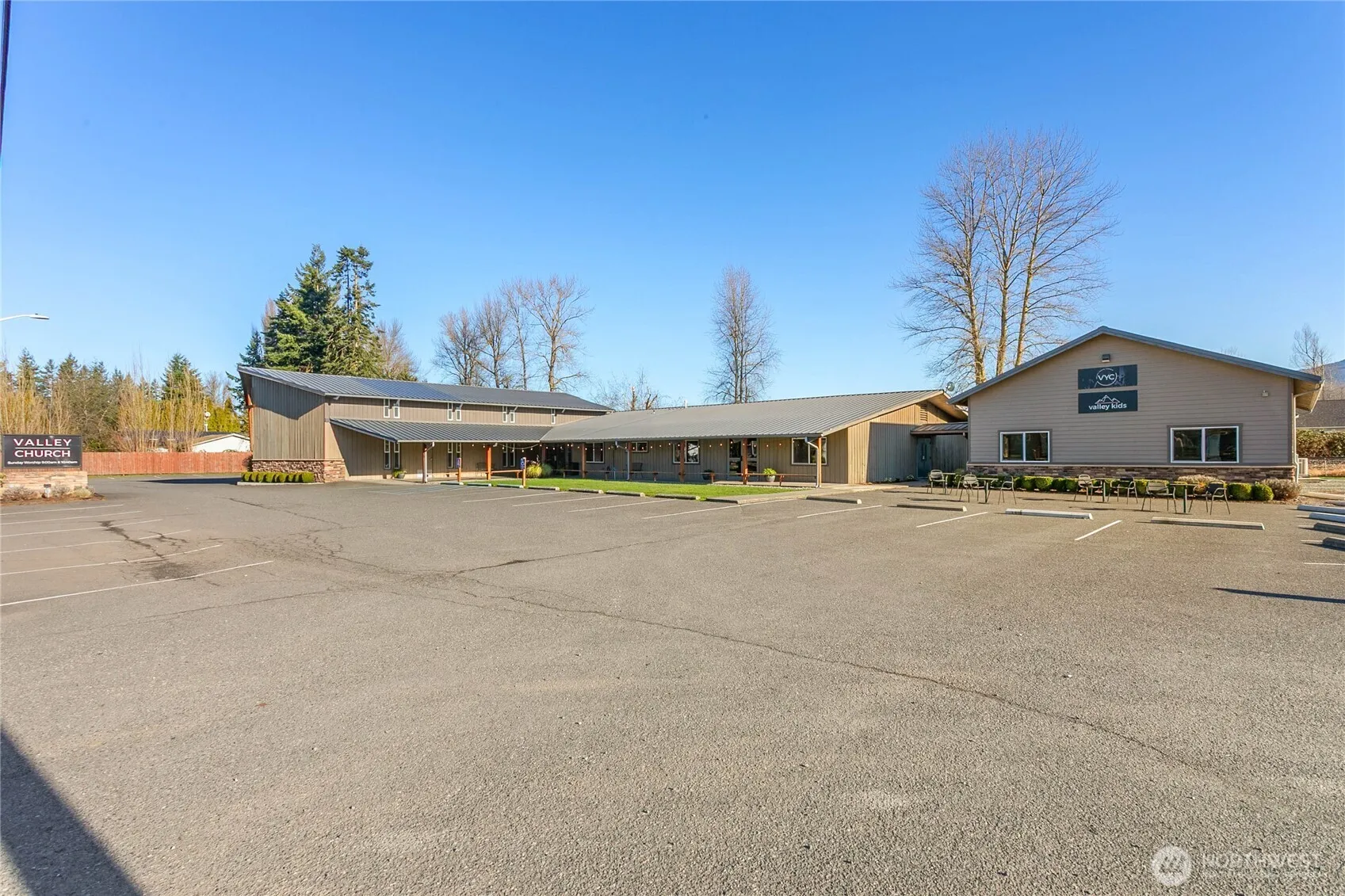 Property photo for 904 Nooksack Avenue, Nooksack photo 3